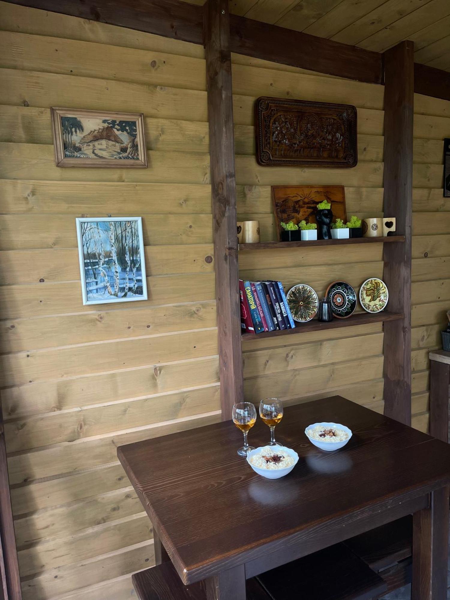 Перлина Буковини Lipovans Exteriör bild