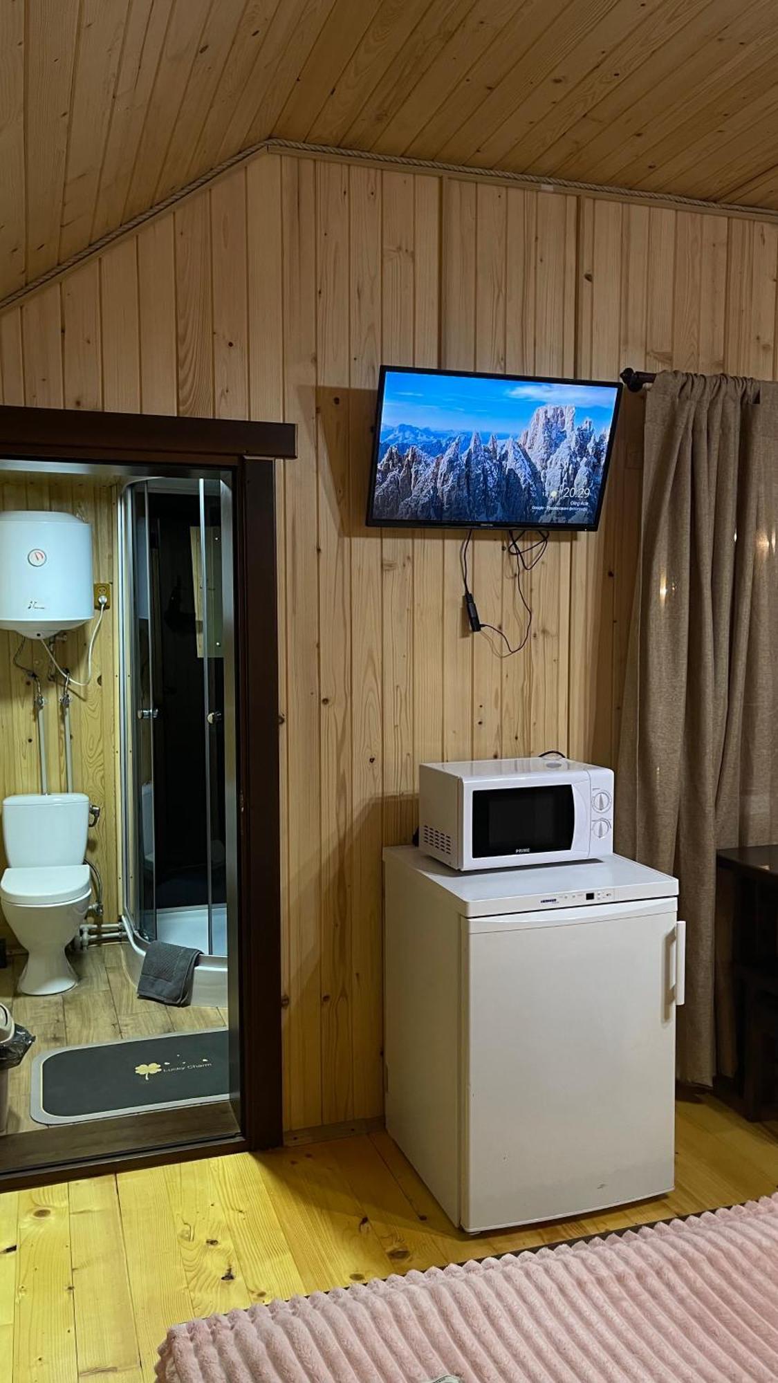 Перлина Буковини Lipovans Exteriör bild