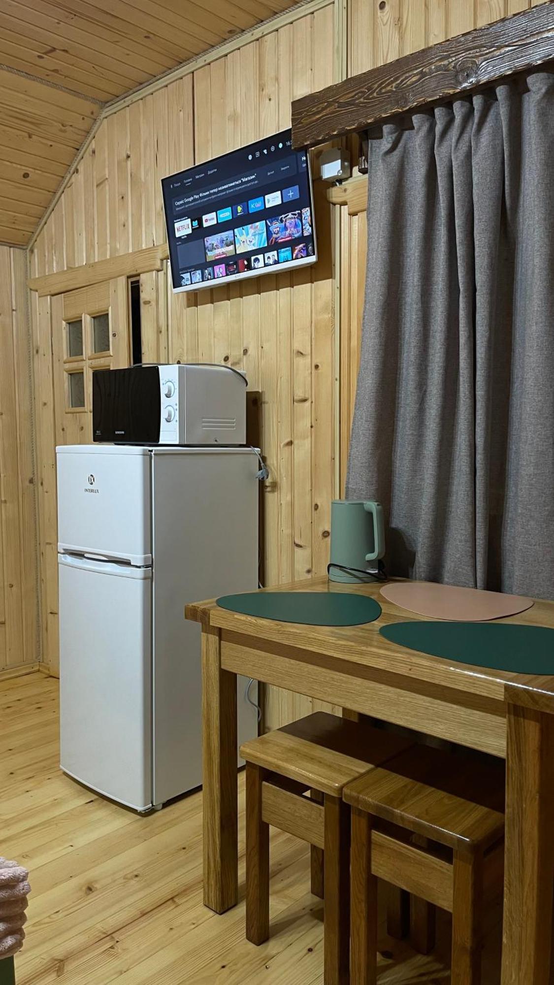 Перлина Буковини Lipovans Exteriör bild